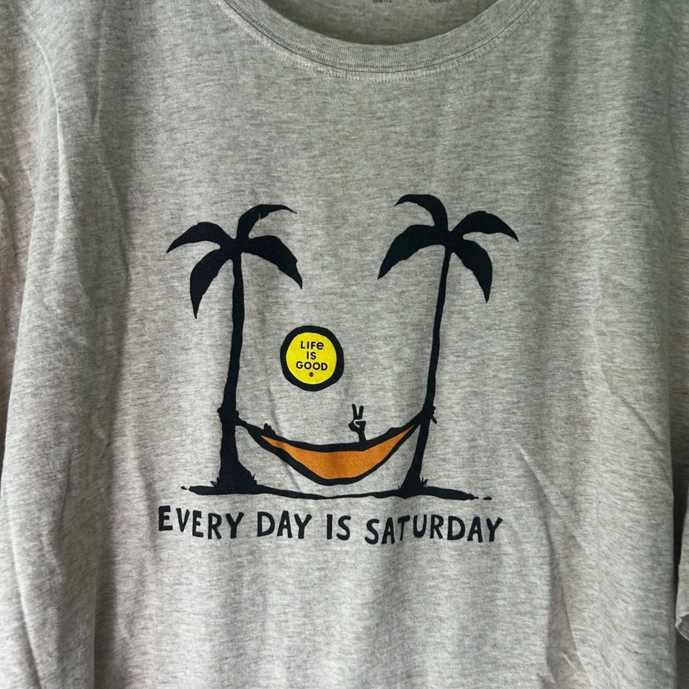 Life is Good 3XL Beige Graphic Tee - 'Every Day is Saturday' - Picture 5 of 6